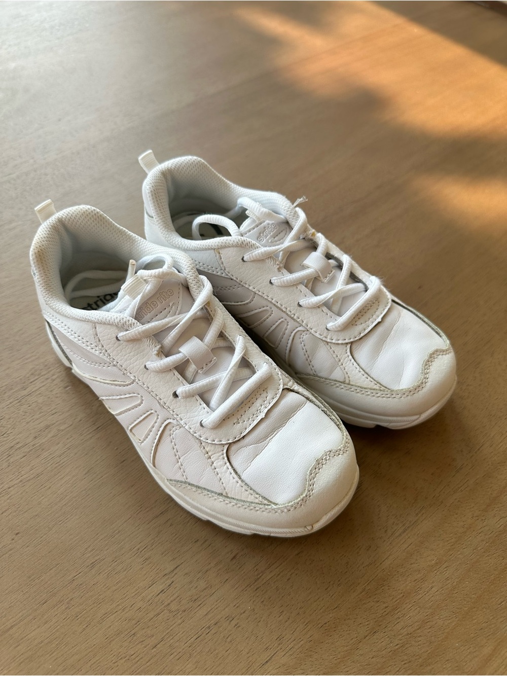 Stride Rite Cooper 2.0 Lace Athletic Sneakers, Size 13.5 XW. White